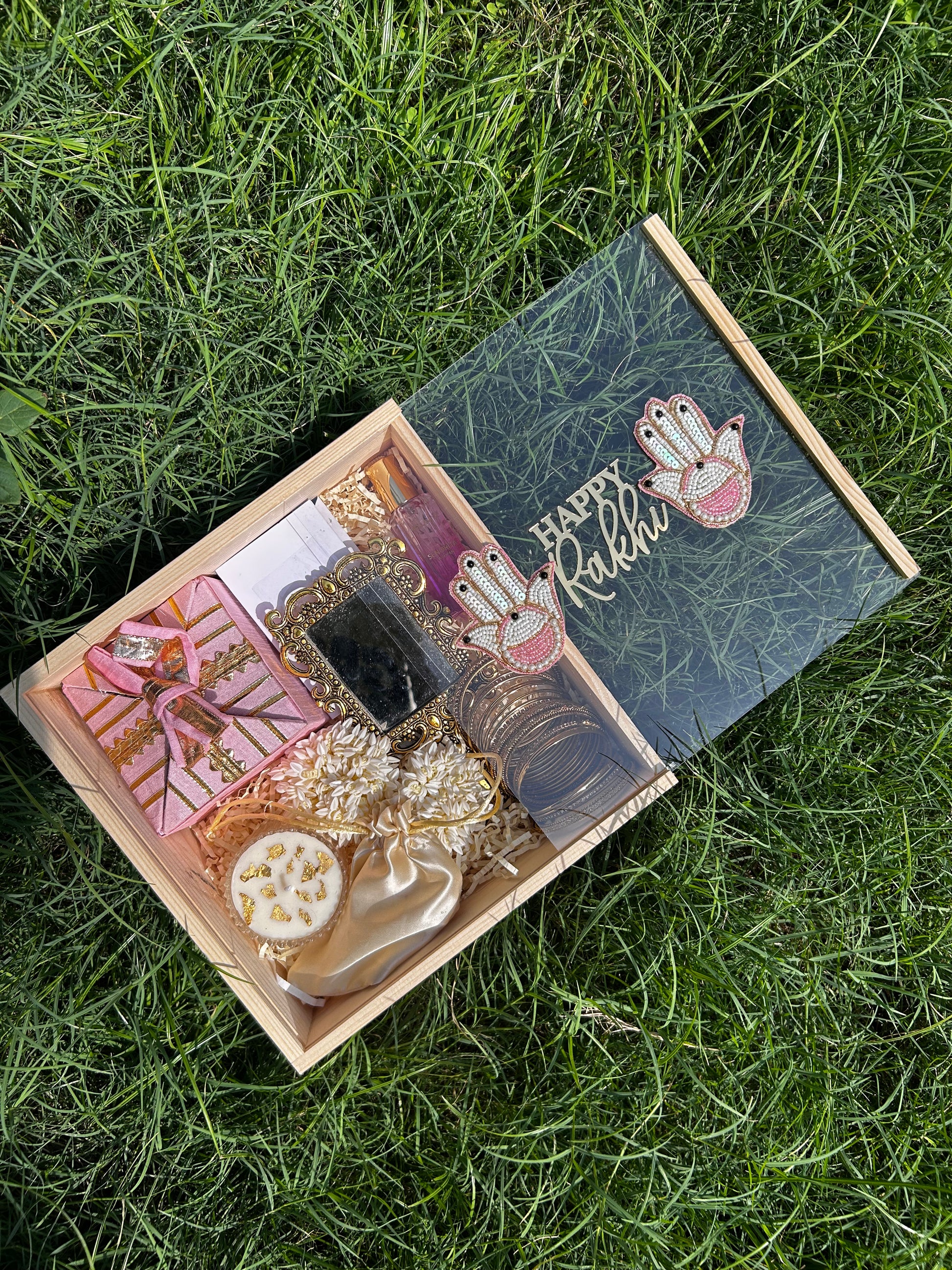 JHUMKA HAMPER